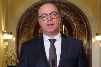 Elyes Fakhfakh Ennahdha