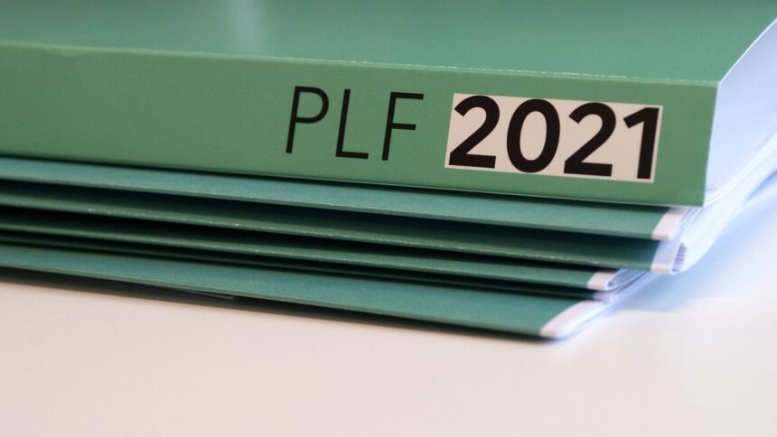 PLF 2021