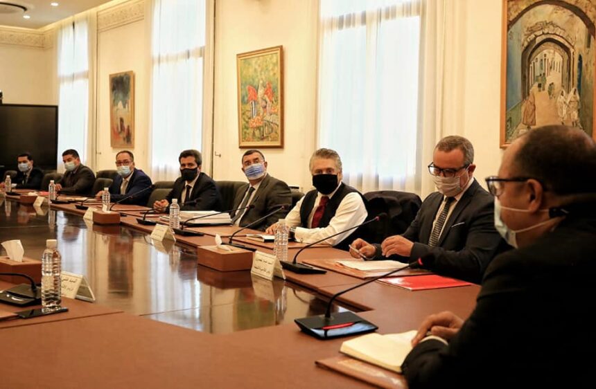 dialogue économique et social