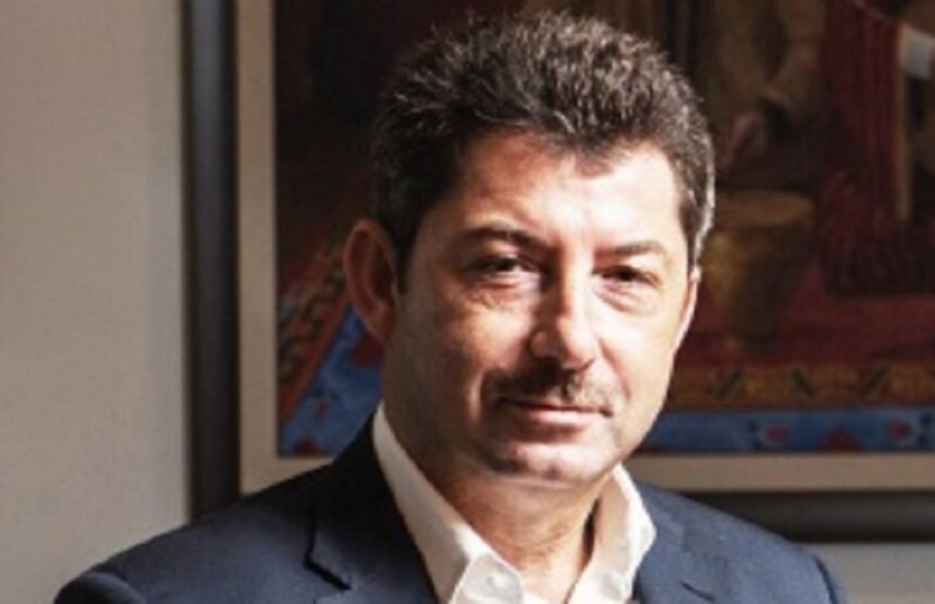 Azyz Mbarek confiance Moyens