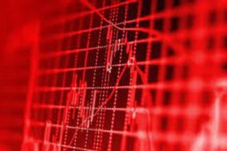 Le marché boursier a changé de trajectoire, jeudi 28 aout, par rapport aux dernières séances. L’indice de référence a reculé de 0,2 % à 11 904,1 points, dans un volume conséquent de 17,1 MD, selon Tunisie Valeurs.