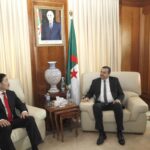 A cette occasion, les deux parties se sont félicitées des résultats fructueux de la coopération entre le groupe "MANAL" et la compagnie "TERRAMIN" dans ce projet. En outre, ils ont évoqué "les voies de renforcer cette coopération pour inclure d'autres projets miniers en Algérie à l'avenir", ajoute la même source.