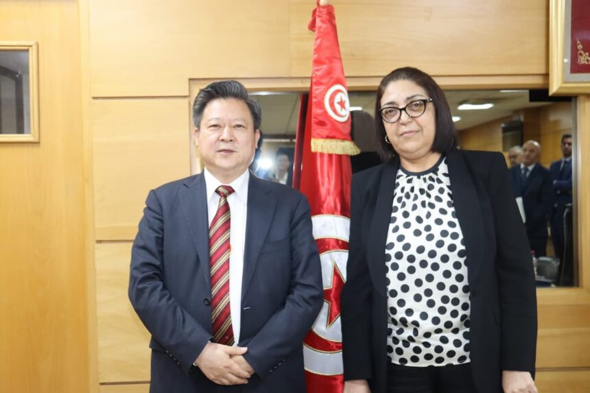 Elle a, à cet égard, suggéré de faciliter les démarches d'accès des produits tunisiens au marché chinois, notamment, agricoles, précisant, que cela permettra d'atteindre les objectifs escomptés pour les deux parties.