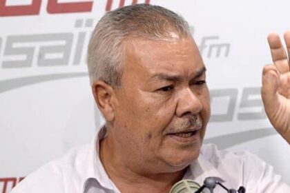 La fédération a appelé le ministère à revenir sur sa décision concernant la révocation des directeurs des écoles et la suspension de salaire des enseignants et d'entamer un dialogue sérieux pour régulariser les différents problèmes et surmonter les entraves.