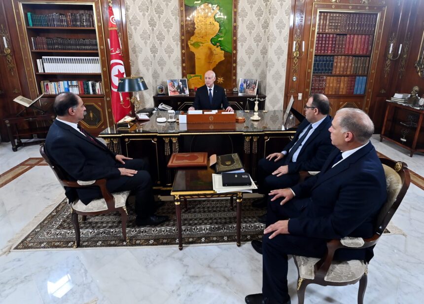 Le président a abordé la nécessité de combattre toute personne essayant de toucher à la paix civile à travers le monopole ou la création de troubles. 