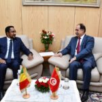 L'entretien a été l'occasion d'examiner les moyens permettant de renforcer la coopération entre la Tunisie et le Mali, dans les domaines de compétences du ministère de l'Intérieur.