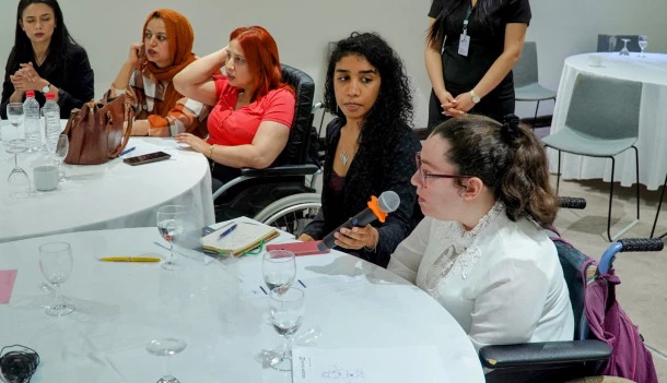 Les personnes handicapées continuent à faire face à des difficultés pour accéder aux médias et à l’information, ainsi que pour y être représentés.