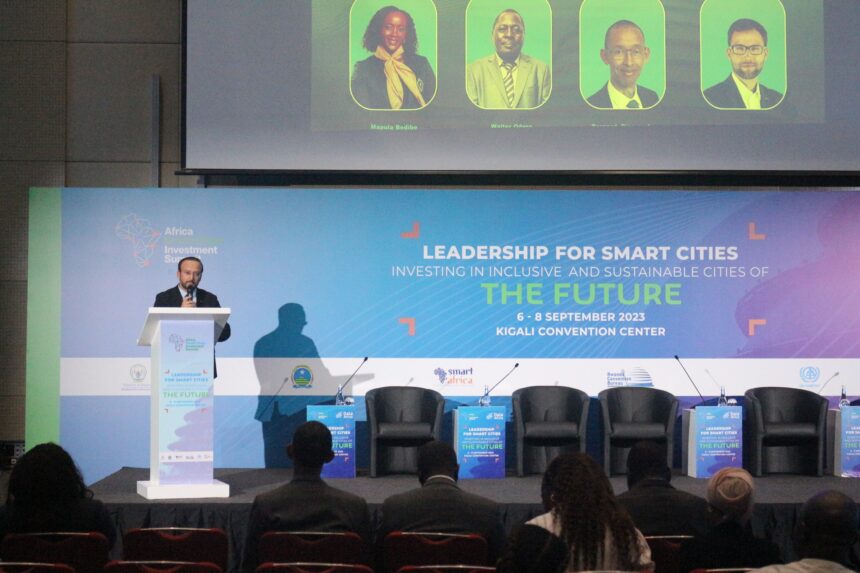 Plus de 1000 participants et une cinquantaine d'exposants ont pris part aux travaux du Sommet.