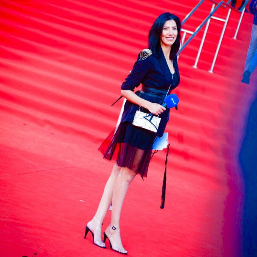 La ligne éditoriale de la chaîne Cnews est conservatrice avec des tendances identitaires et a déjà été sanctionnée par le Conseil supérieur de l’audiovisuel, pour incitation à la haine.