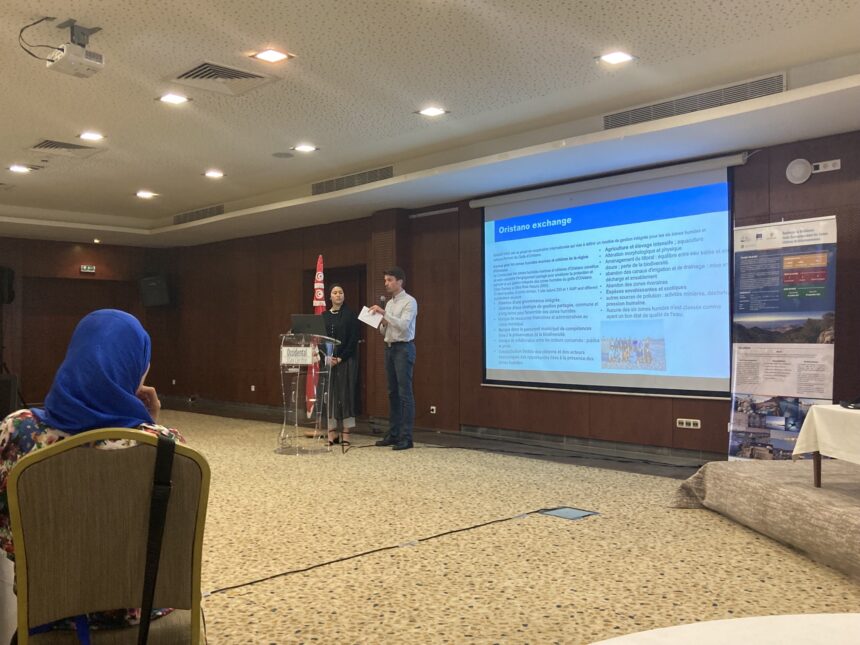 Le Directeur de la coopération décentralisée M. Ahmed Guidara a, de son côté, indiqué que la valorisation des résultats du projet ouvre, aujourd'hui, la voie devant l'accomplissement d'autres actions et projets visant la protection des écosystèmes notamment marins à cause des activités anthropiques (pollution, érosion, pêche illicite…) et ce en vue de renforcer la prise de conscience des aléas auxquelles la Tunisie est exposée à cause des changements climatiques.