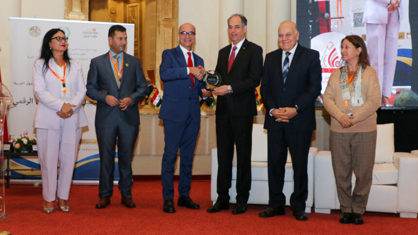 Le nombre d'étudiants étrangers en Tunisie au cours de la saison académique 2022-2023 est estimé à environ 9.498 étudiants, dont environ 7.563 étudiants venus des pays africains.