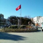 Il s'est également engagé à restaurer la polyclinique de la région, resté fermé en raison de son délabrement, et à ouvrir une maison de jeunes afin d'inciter ceux-ci à participer aux affaires publiques.