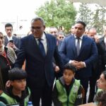 La consultation nationale sur la réforme du système de l’éducation et de l’enseignement qui se déroule du 15 septembre 2023 au 15 décembre 2023, s’inscrit dans le cadre des efforts de l’Etat pour établir une vision globale de la réforme du système éducatif à ses différentes étapes (préscolaire, éducation de base, enseignement secondaire, formation professionnelle et enseignement supérieur).