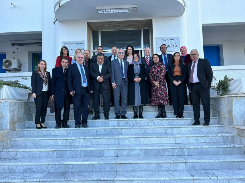 Cette réunion a permis de passer en revue les opportunités de coopération dans les domaines de la formation, des recherches médicales et l'échange d'expériences entre la ministère de la santé et l'Université de Harvard.