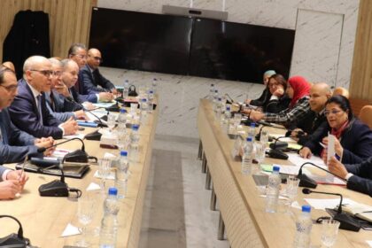 affaires etrangères