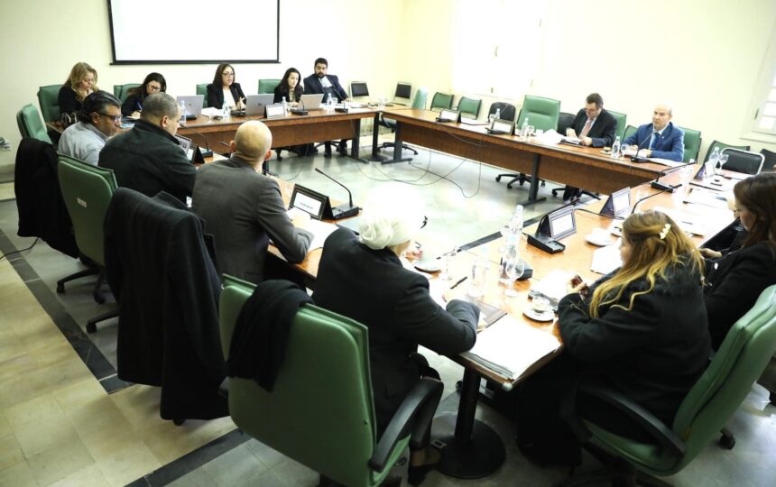 La Tunisie exporte vers les pays du "COMESA", principalement des matériaux de construction, des huiles végétales et animales, des produits alimentaires et des équipements électriques, selon les données du ministère du Commerce.