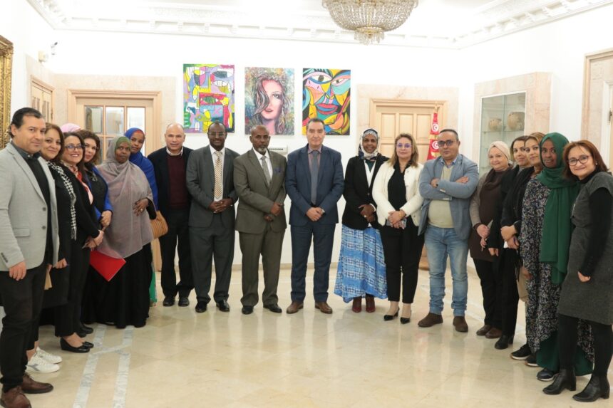 La séance de travail a été consacrée, à informer la délégation djiboutienne sur les missions du ministère de la Famille, de la Femme, de l'Enfance et des Personnes âgées.