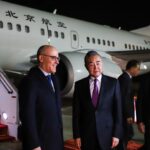 L'académie diplomatique internationale inaugurée par Wang Yi