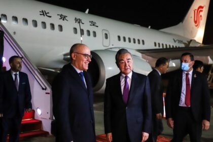 L'académie diplomatique internationale inaugurée par Wang Yi