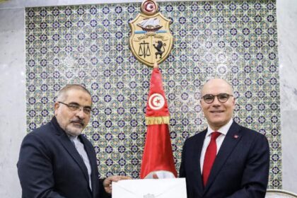 Cette rencontre a été l'occasion de souligner le niveau privilégié des relations bilatérales et la nécessité de les développer dans les différents domaines.