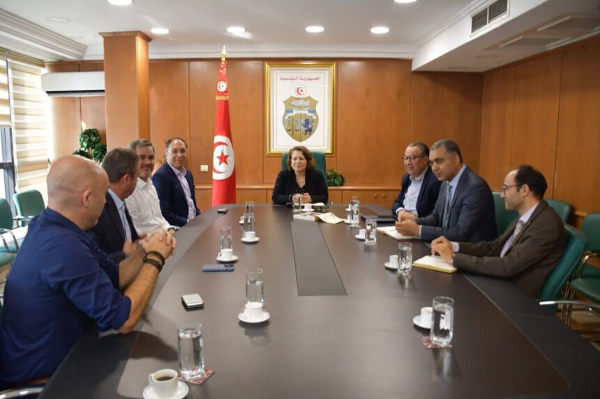 Les représentants de la société ont exprimé leur intention de lancer de nouveaux projets en Tunisie et de promouvoir le secteur de la fabrication automobile en générant 7000 emplois l'année prochaine.