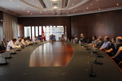 Les professionnels ont précisé aussi que le secteur fait face à plusieurs problèmes, qui entravent son développement et son contraint rôle de l'un des piliers de développement et de la promotion de l’investissement.