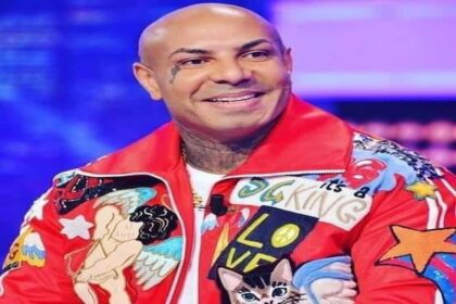 Karim Gharbi et le président du conseil sont accusés d'avoir collecté des parrainages contre de l'argent, a indiqué le porte parole du tribunal Alaeddine Aouadi dans une déclaration à l'agence TAP .