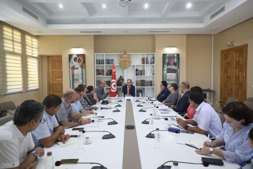 Boukthir a notamment préconisé de travailler en étroite collaboration avec les différents organismes locaux et structures publiques de la région pour faire réussir les célébrations du Mouled.