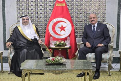 L'ambassadeur à, à cette occasion, fait part de la détermination de son pays à développer davantage la coopération établie avec la Tunisie, dans les différents domaines, notamment dans les domaines économiques et d'investissement, indique un communiqué du ministère.