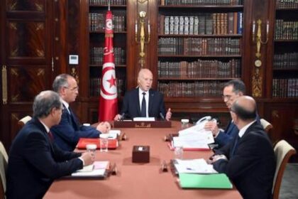 Réunion sur la récolte des olives à Carthage