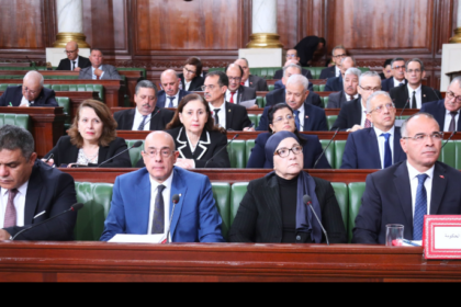 Kamel Maddouri au Parlement