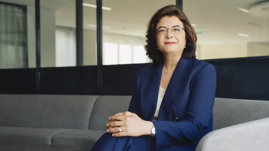 un tournant pour Bureau Veritas et sa directrice générale, tuniso-australienne Hinda Gharbi