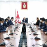 Ferjani a souligné l'importance de la coopération avec la République populaire de Chine, qui est considérée comme un partenaire stratégique de la Tunisie dans le renforcement du secteur de la santé.