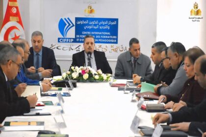 Dans cette perspective, il réitère l'engagement du ministère à faire face à ce phénomène en coopération avec les autorités de sécurité et les ministères concernés.