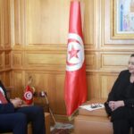 Pour sa part, l'ambassadeur d'Egypte a exprimé la volonté de son pays d' "intensifier la coopération dans le domaine culturel avec la Tunisie dans de nombreux domaines à travers la diplomatie culturelle", indique le communiqué.