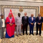 Après avoir passé en revue la vision de son pays visant à renforcer l'action africaine commune et à relever les défis qui se posent, le candidat kenyan à la présidence de la Commission de l'UA a fait observer que l'Afrique regorge de potentialités et de ressources qui doivent être exploitées et orientées vers les populations africaines, la jeunesse, en particulier.