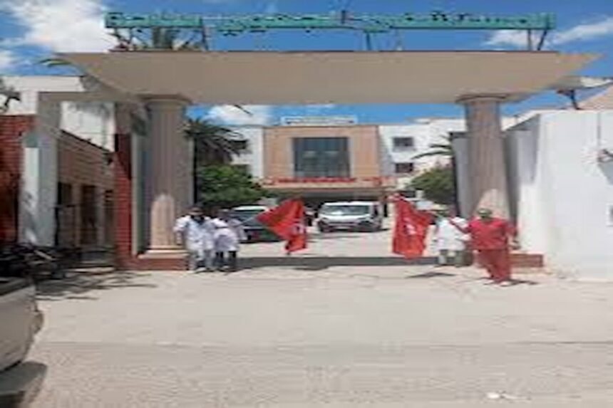 La même source a ajouté que l'hôpital régional de Béja a besoin, aussi, d'un réanimateur, un gastro-entérologue, un anesthésiste et des orthopédistes, outre l'acquisition d'un scanner pour le diagnostic des cancers, d'un appareil d'échographie cardiaque et d'un laser en ophtalmologie.