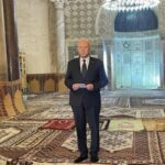 Kaïs Saïed à la Mosquée Ibn Nafaa