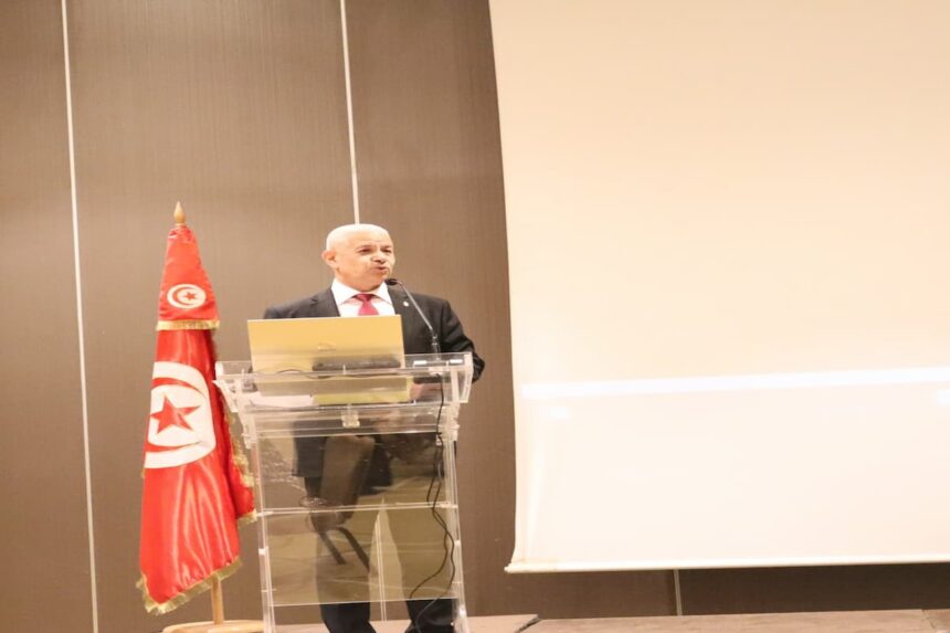 La contrefaçon est devenue le principal vecteur de développement des marchés parallèles et du commerce électronique via les réseaux sociaux.