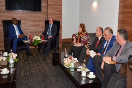 L'examen des moyens a même de développer la coopération dans les domaines de la formation, de l'expertise, ainsi, que le renforcement de la liaison aérienne entre la Tunisie et la République démocratique du Congo (RDC), ont été examinés, lors d'une rencontre tenue, mardi 6 mai, à Tunis.