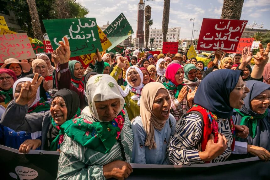 Les travaux du congrès ont été précédés par l'interprétation de chansons qui décrivent les souffrances des ouvrières agricoles, suivie d'une pièce de théâtre mettant en scène le quotidien des femmes agricoles.