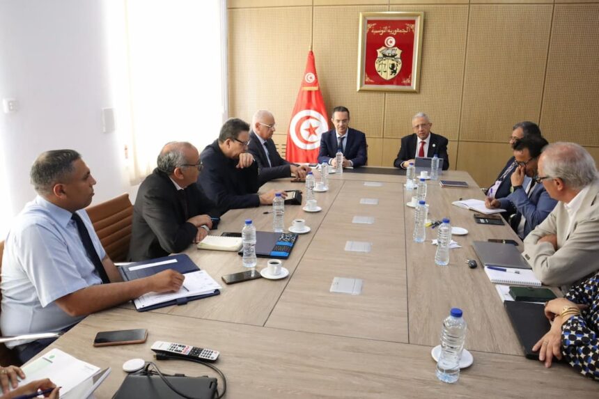 Tenue en présence des ministres de la Santé, Mustafa Ferjani, de l’Agriculture, Ezzedine Ben Cheikh, et de l’Environnement, Hbib Abid, cette séance a abouti à un accord portant sur l’évaluation des résultats de la conférence régionale "Santé unique".