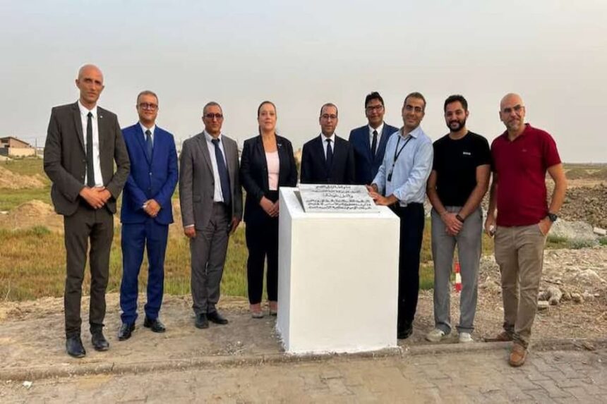 Pose de la pierre de l'usine Bako Motors