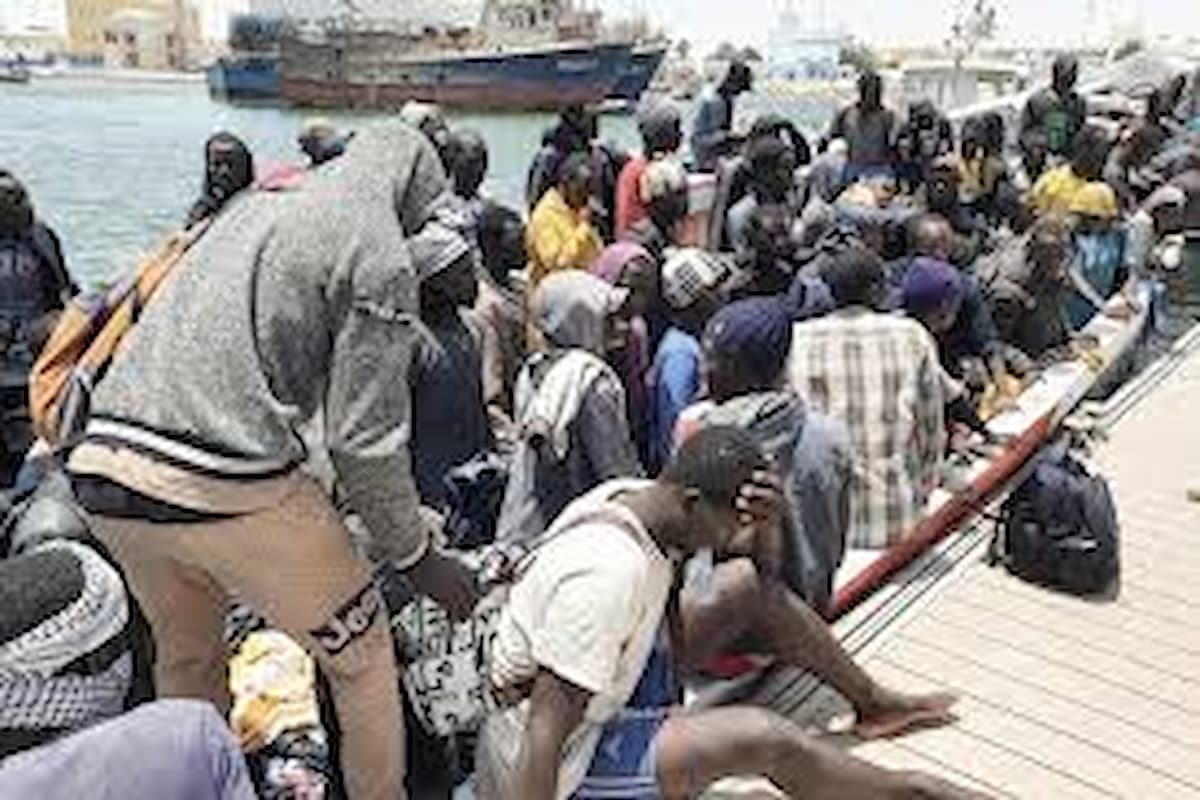 Mauritanie : habitants et Croissant-Rouge, un front commun pour les migrants