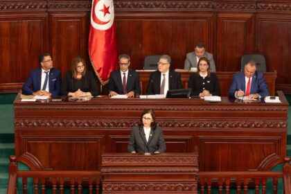 Sarra Zaâfrani Zenzri au Parlement