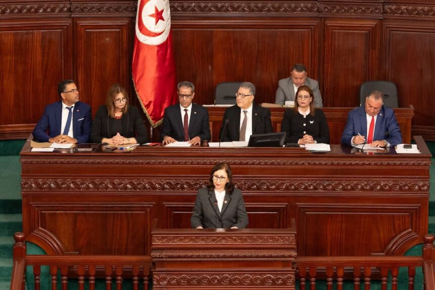 Sarra Zaâfrani Zenzri au Parlement