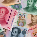 Le yuan à l'assaut du dollar